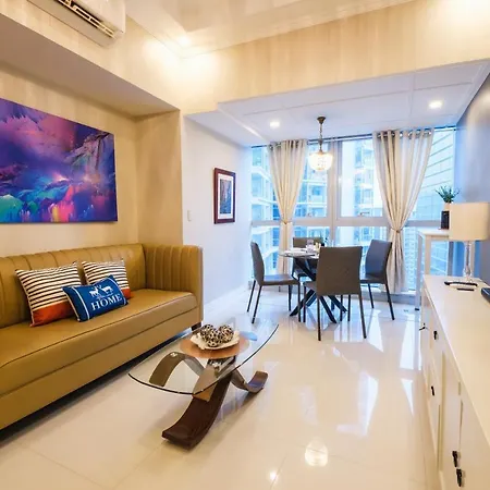 Spacious 2Br Apartment In Bgc With Workspace & Washer