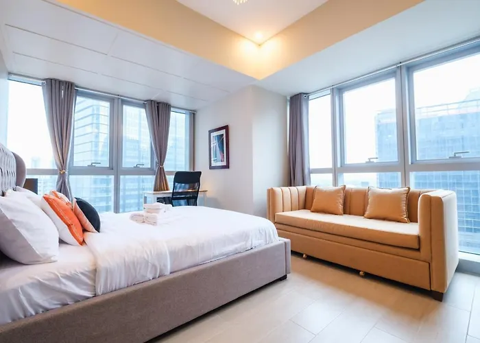 Spacious 2br In Bgc With Workspace & Washer Manila